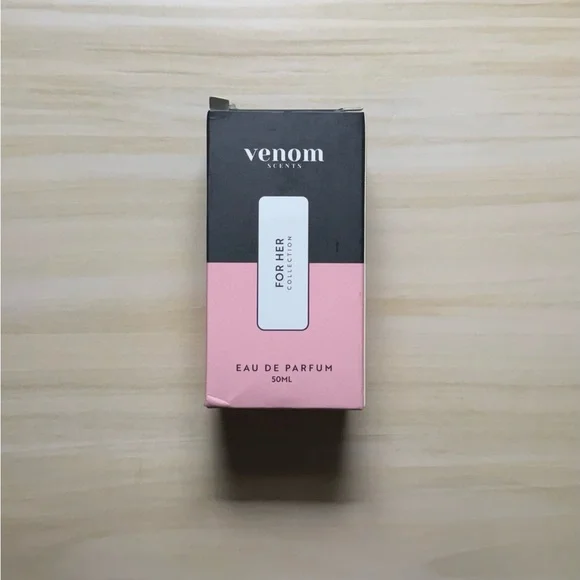 Venom Purfume - Picture 3 of 6